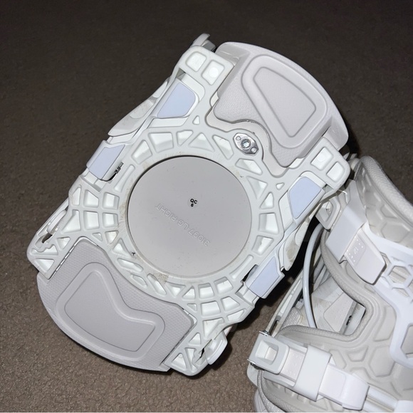 Flow Snowboard Bindings (OMNI) - Picture 7 of 16